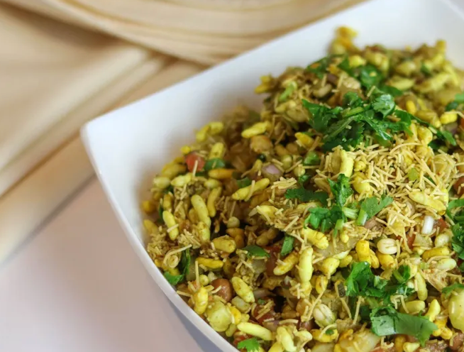 Bhel Poori